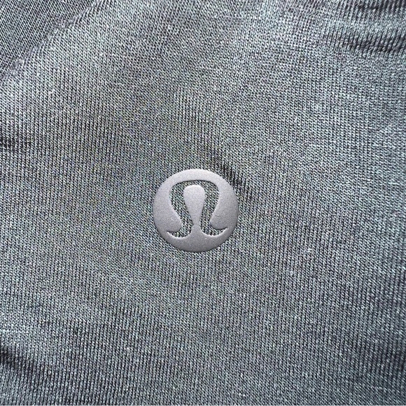 Lululemon Get Set Short Sleeve
Black - Picture 3 of 6